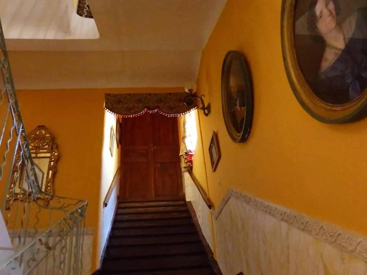 Chateau Du Grand Jardin Valensole 0*,